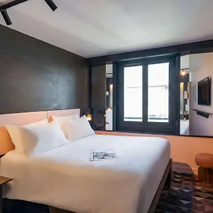 Hotel Tribe Batignolles, Paryż